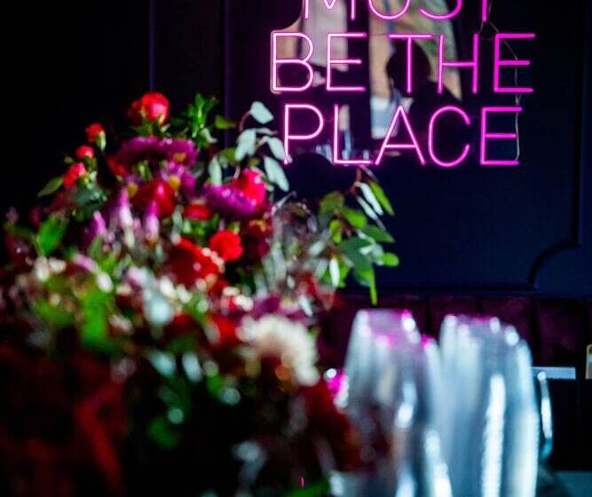 모텔 The Hotel Melrose