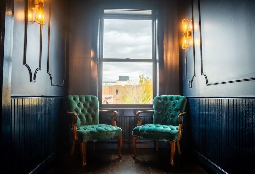 모텔 The Hotel Melrose