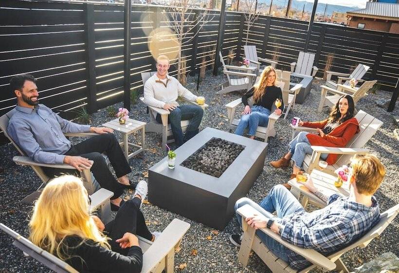 모텔 The Hotel Melrose