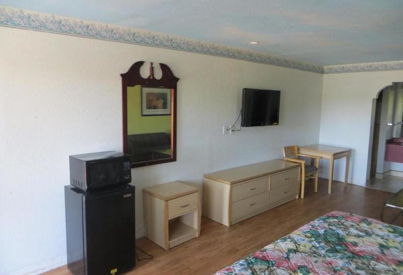 מוטל Mustang Inn And Suites