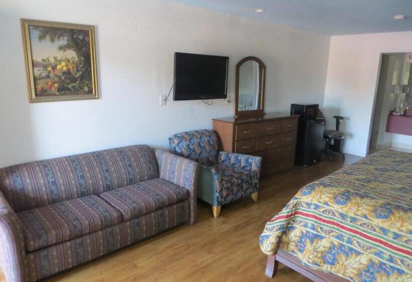 מוטל Mustang Inn And Suites