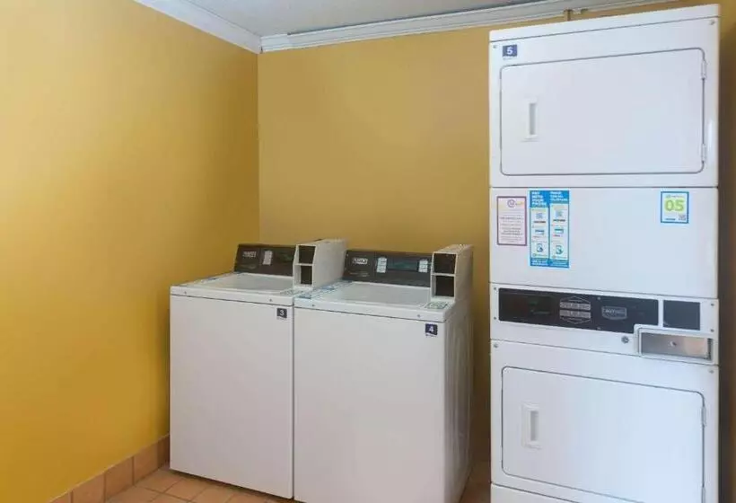 Motelli Quality Inn At Arlington Highlands