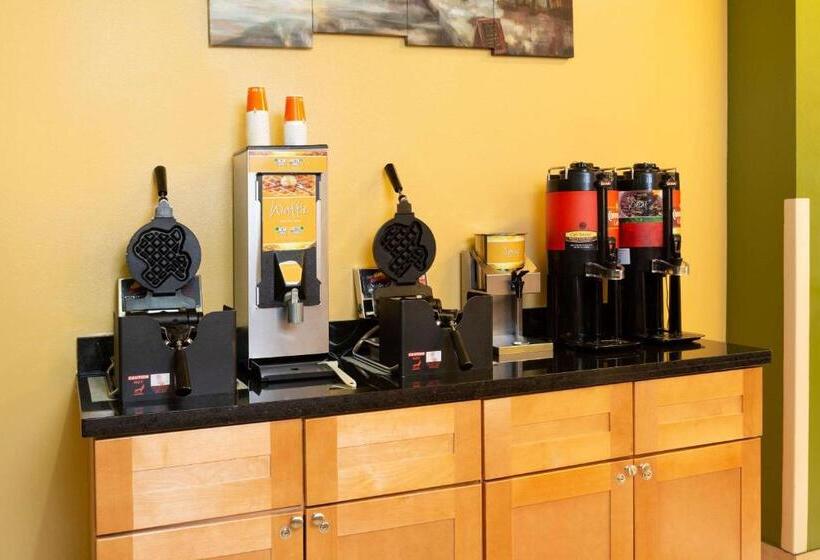 فندق على الطريق Quality Inn At Arlington Highlands