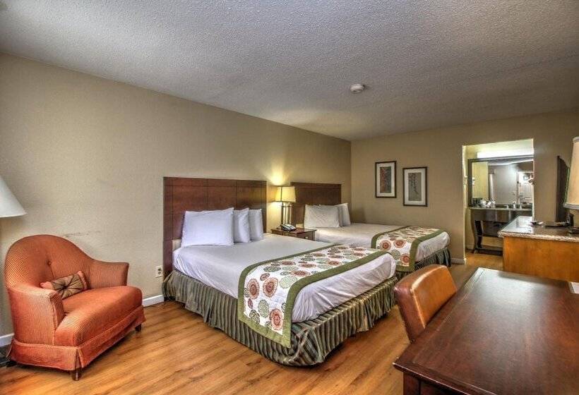 מוטל The Guest Lodge Gainesville