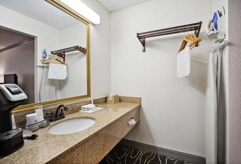 מוטל The Guest Lodge Gainesville