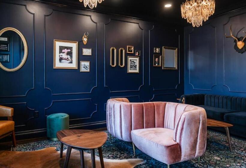 모텔 The Hotel Melrose