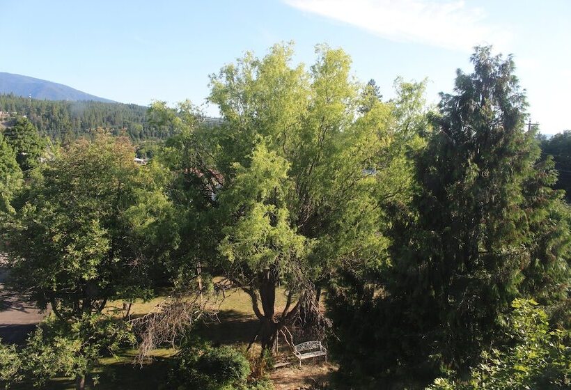 إقامة Northside School Bed & Breakfast