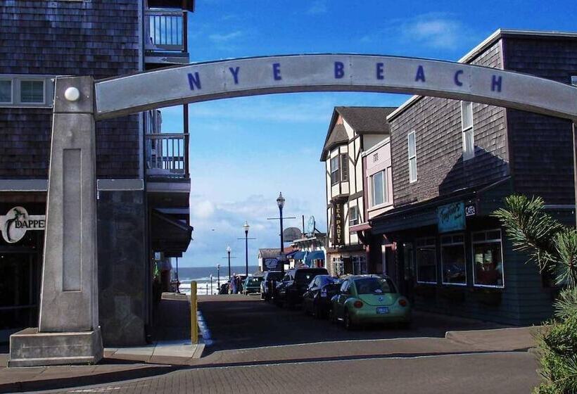 Summer Wind Budget Motel