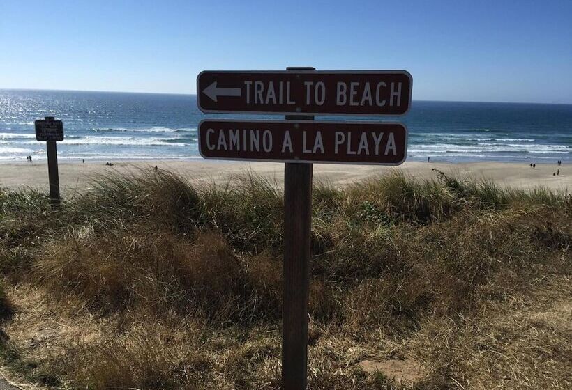 Summer Wind Budget Motel