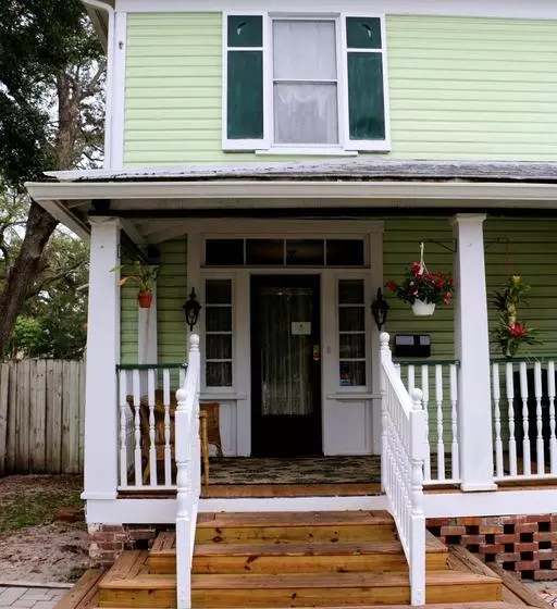 The Londoner Bed & Breakfast