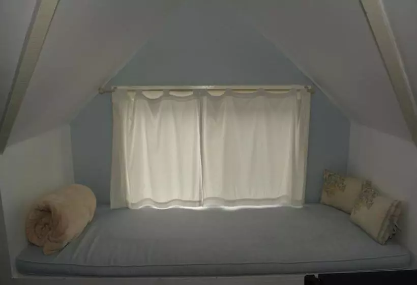 The Londoner Bed & Breakfast