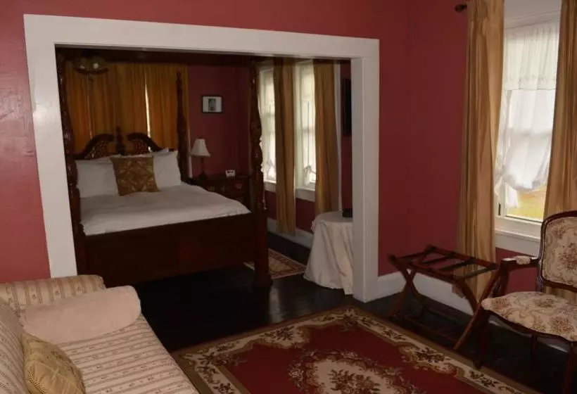 The Londoner Bed & Breakfast