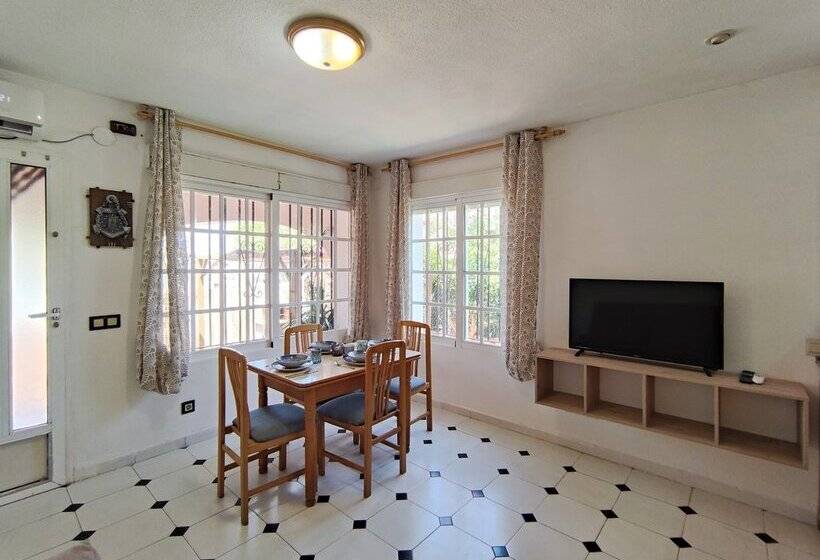 Villas Gandia Marenys 3000