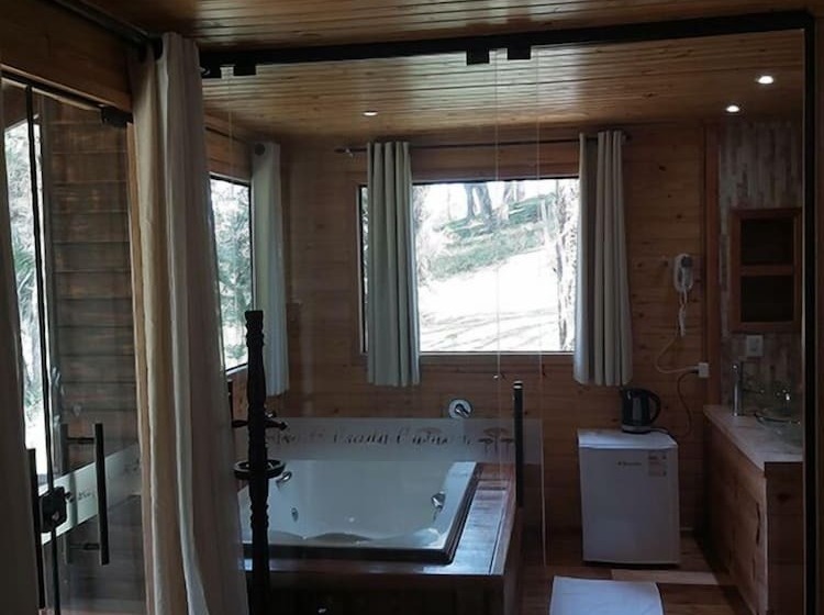 בית מלון כפרי Pousada Cajuva