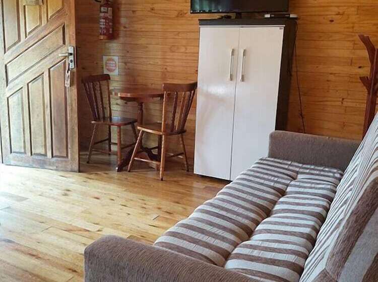 בית מלון כפרי Pousada Cajuva