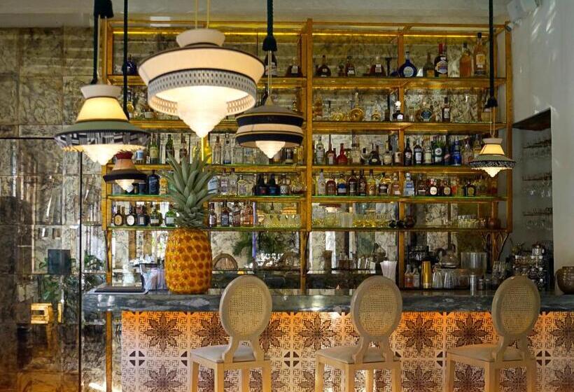 هتل Capellan De Getsemani