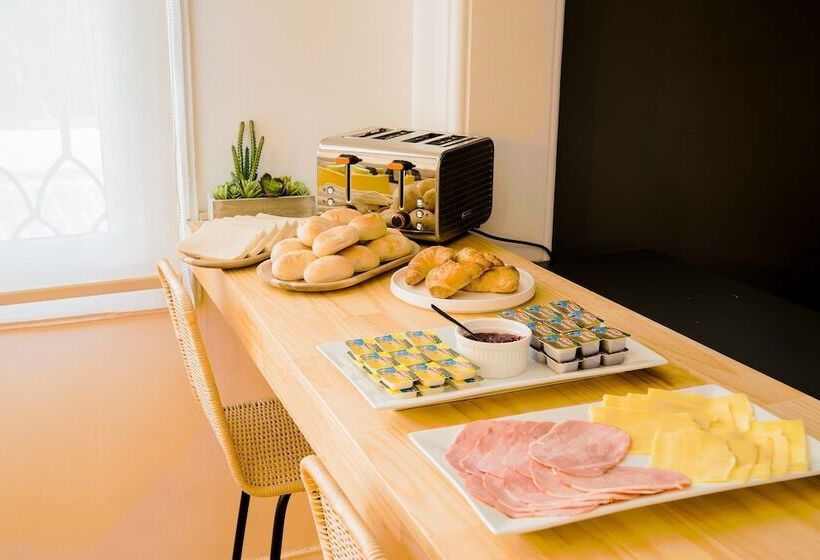 هتل Casa Baquedano