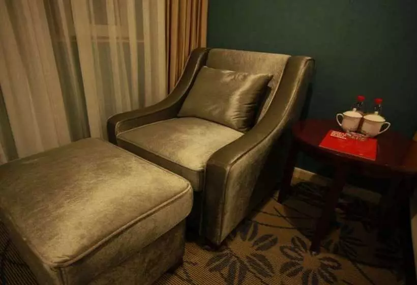 Hotelli Greentree Eastern Rizhao Rongan Shuimuqinghua