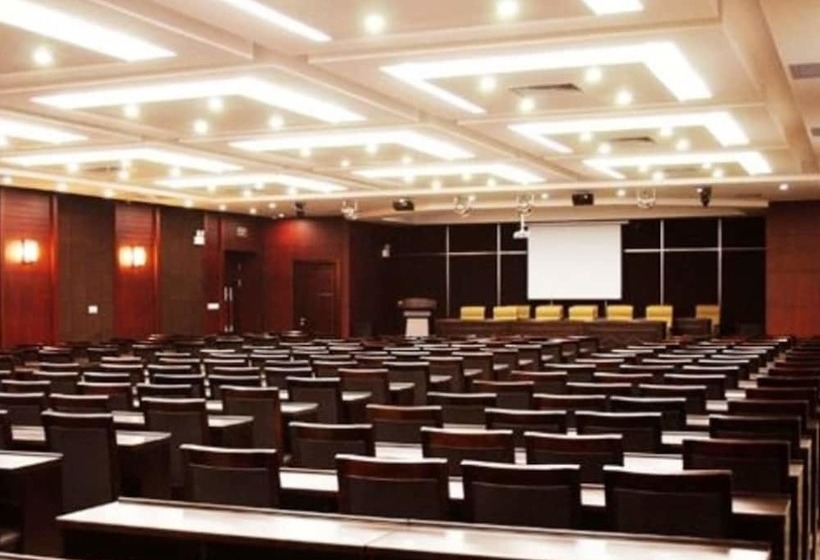 בית מלון כפרי Greentree Eastern Rizhao Rongan Shuimuqinghua