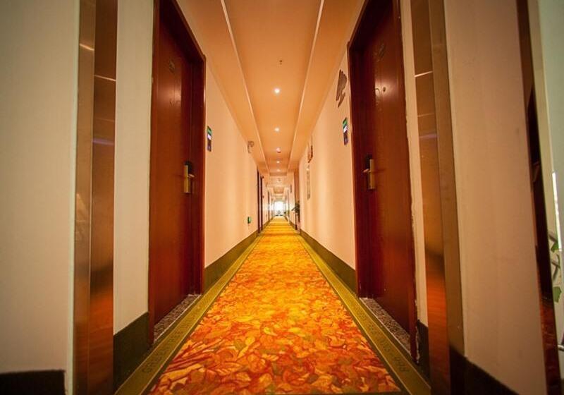 호텔 Greentree Inn Anhui Wuhu Yinhunorthroad Fangte World Resort South Gate Business