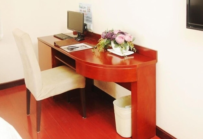 Отель Greentree Inn Beijing Chaoyang Shilihe Antique Cit