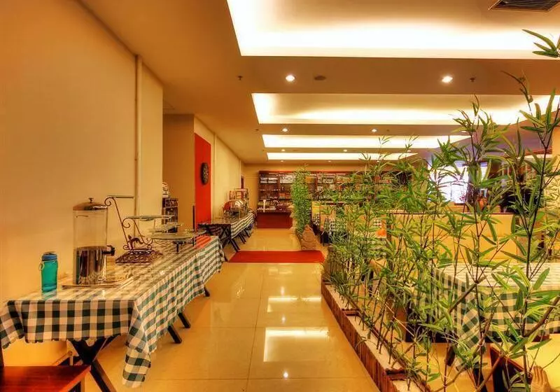 Hotelli Greentree Inn Beijing Chaoyang Shilihe Antique Cit