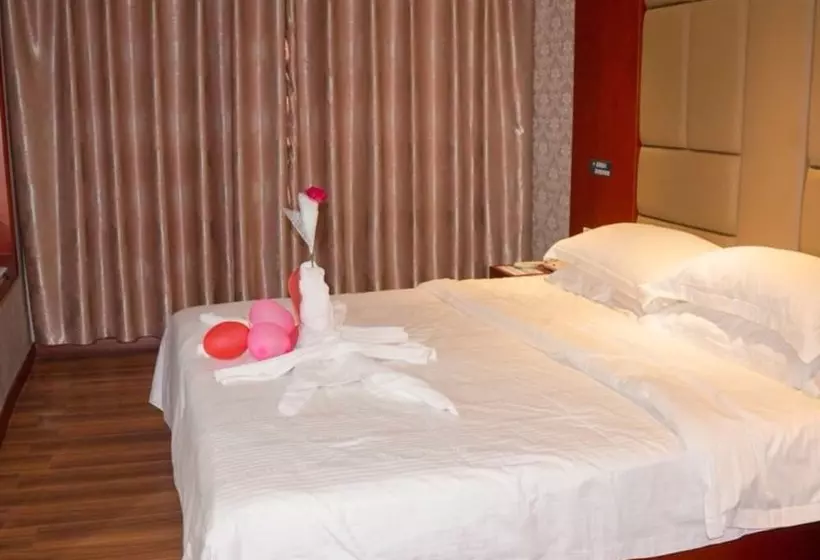 Hotelli Greentree Inn Ganzhou Sankang Temple Darunfa Express
