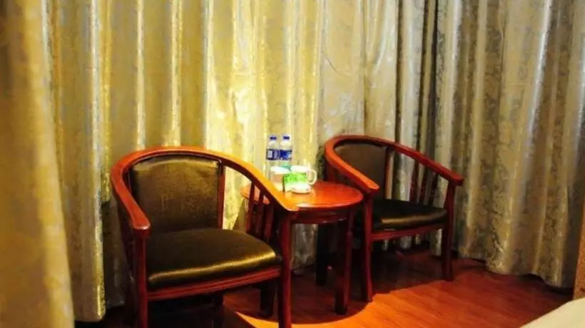 Hotelli Greentree Inn Ganzhou Sankang Temple Darunfa Express