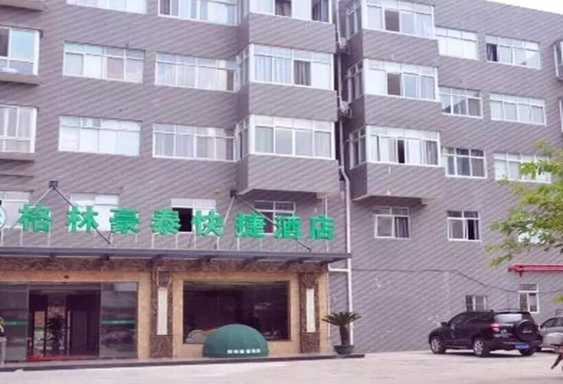 Hotelli Greentree Inn Ganzhou Sankang Temple Darunfa Express