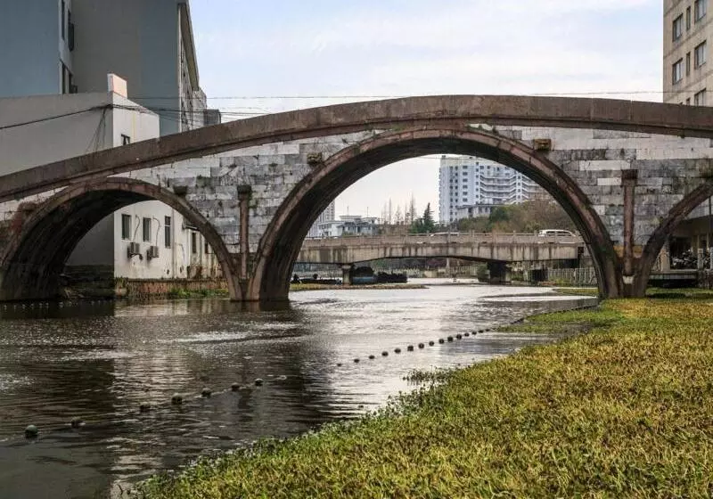 ホテル Greentree Inn Huzhou South Street Chaoyin Bridge Business