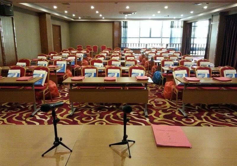 فندق Greentree Inn Huzhou South Street Chaoyin Bridge Business