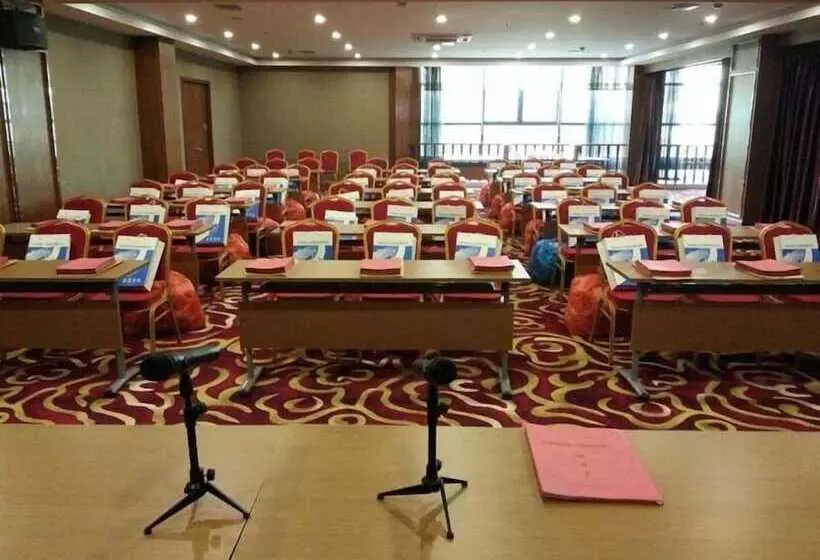 ホテル Greentree Inn Huzhou South Street Chaoyin Bridge Business