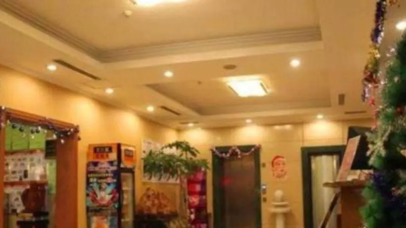 Hotelli Greentree Inn Jining Jianshe Road
