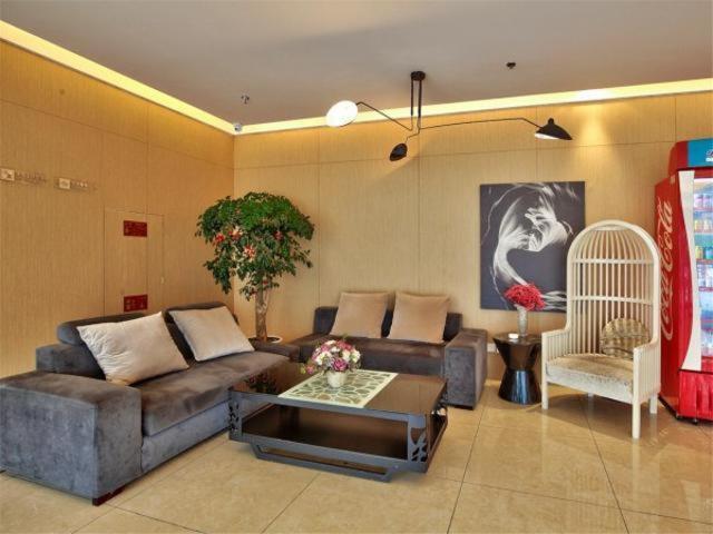 酒店 Jinjiang Inn Outlets Plaza,jishigang, Ningbo