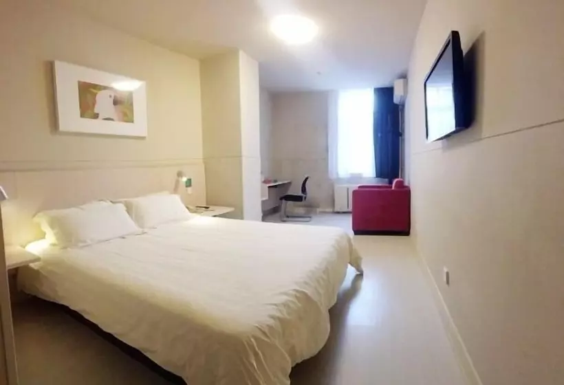 Hotelli Jinjiang Inn Shenyang Zhongshan Square Medical University First Hospital