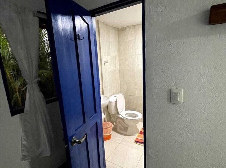 ベッドアンドブレックファースト Colores De La Sierra