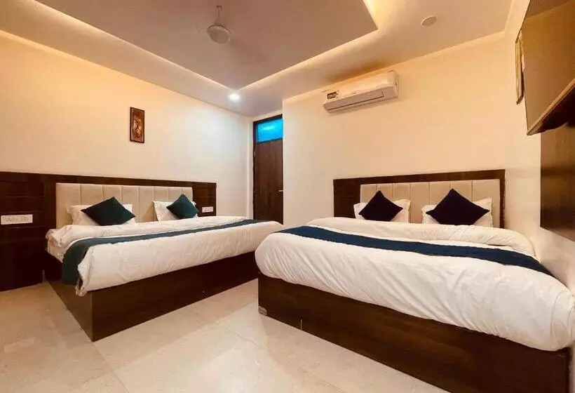 Hotelli Divine Ganga By Mj Hospitality