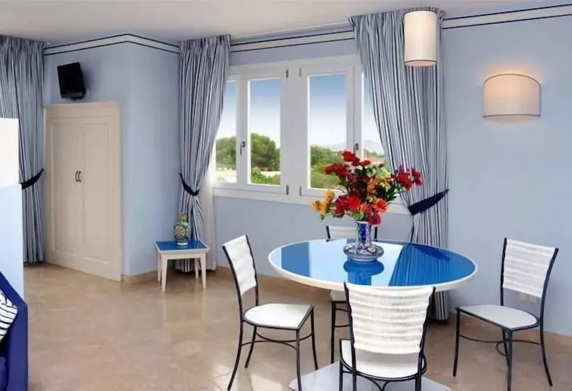 Aamiaismajoitus (B&B) Cala La Luna Resort