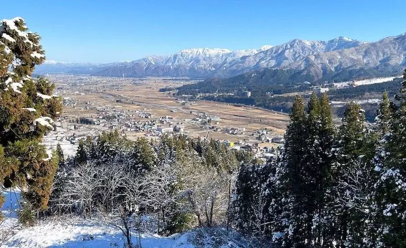 ホテル Ishiuchi Ski Center