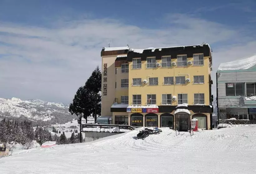ホテル Ishiuchi Ski Center