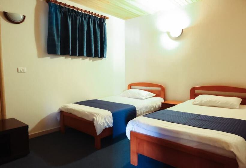 هتل L'escale Du Mzaar