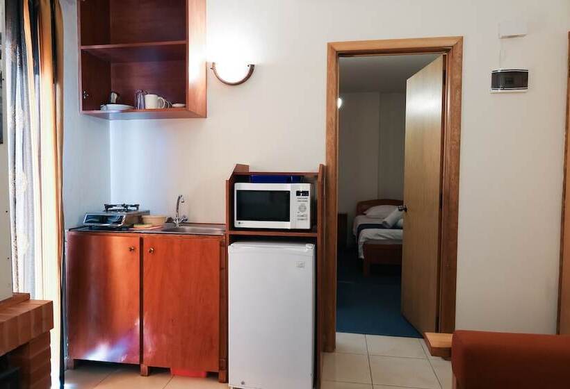 هتل L'escale Du Mzaar