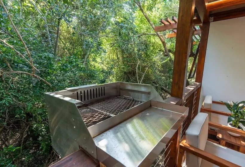 Hotelli Ponta Membene