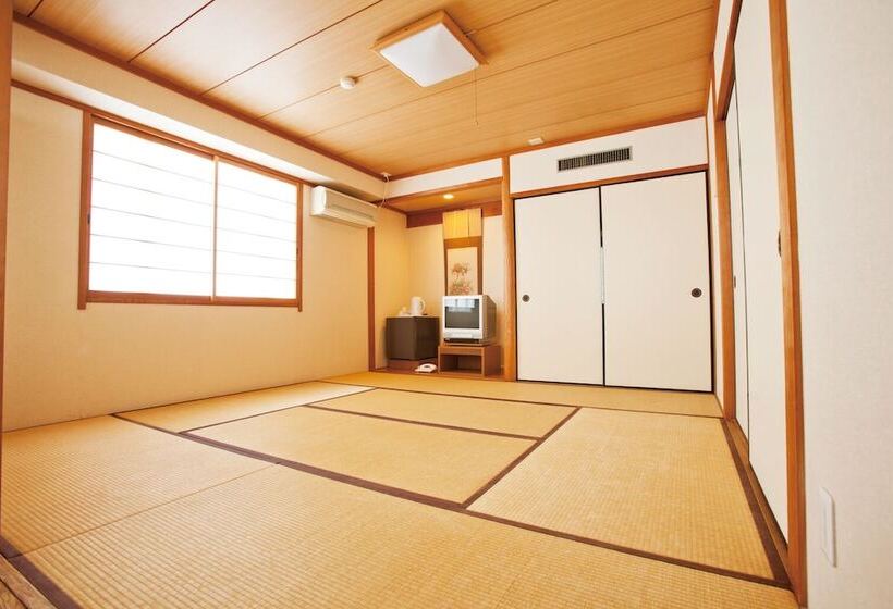 בית מלון כפרי The Next Kanku