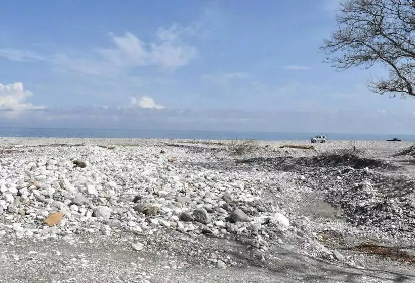 Ovrios Stone House Pelion