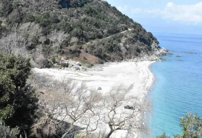 Ovrios Stone House Pelion