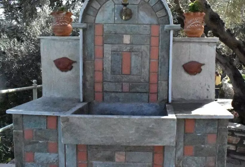 Ovrios Stone House Pelion