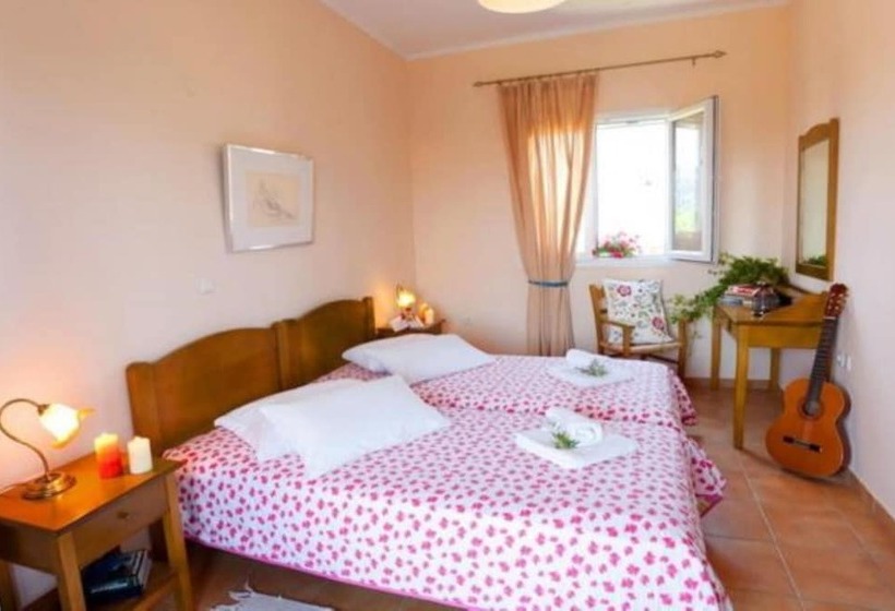 Porto Nirikos Lefkada Private Parking