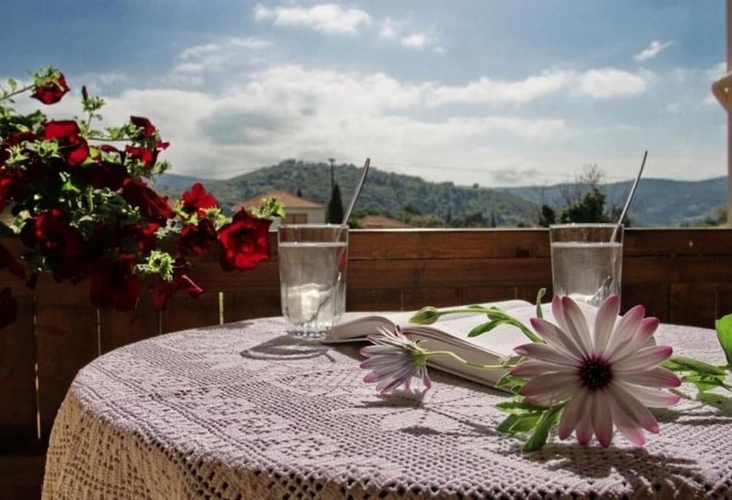 Porto Nirikos Lefkada Private Parking