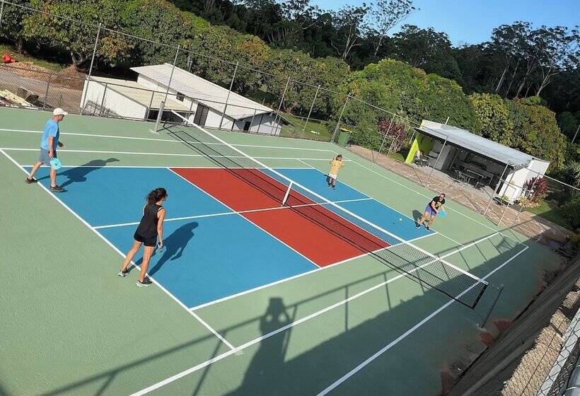 Sunshine Coast Retreat